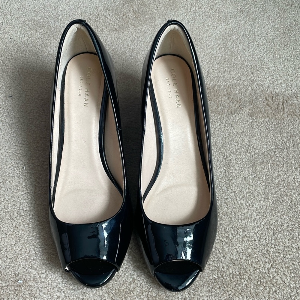 Cole Haan black patent prep toe size 6.5